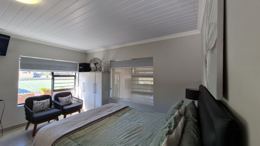 3 Bedroom Property for Sale in Dana Bay Western Cape